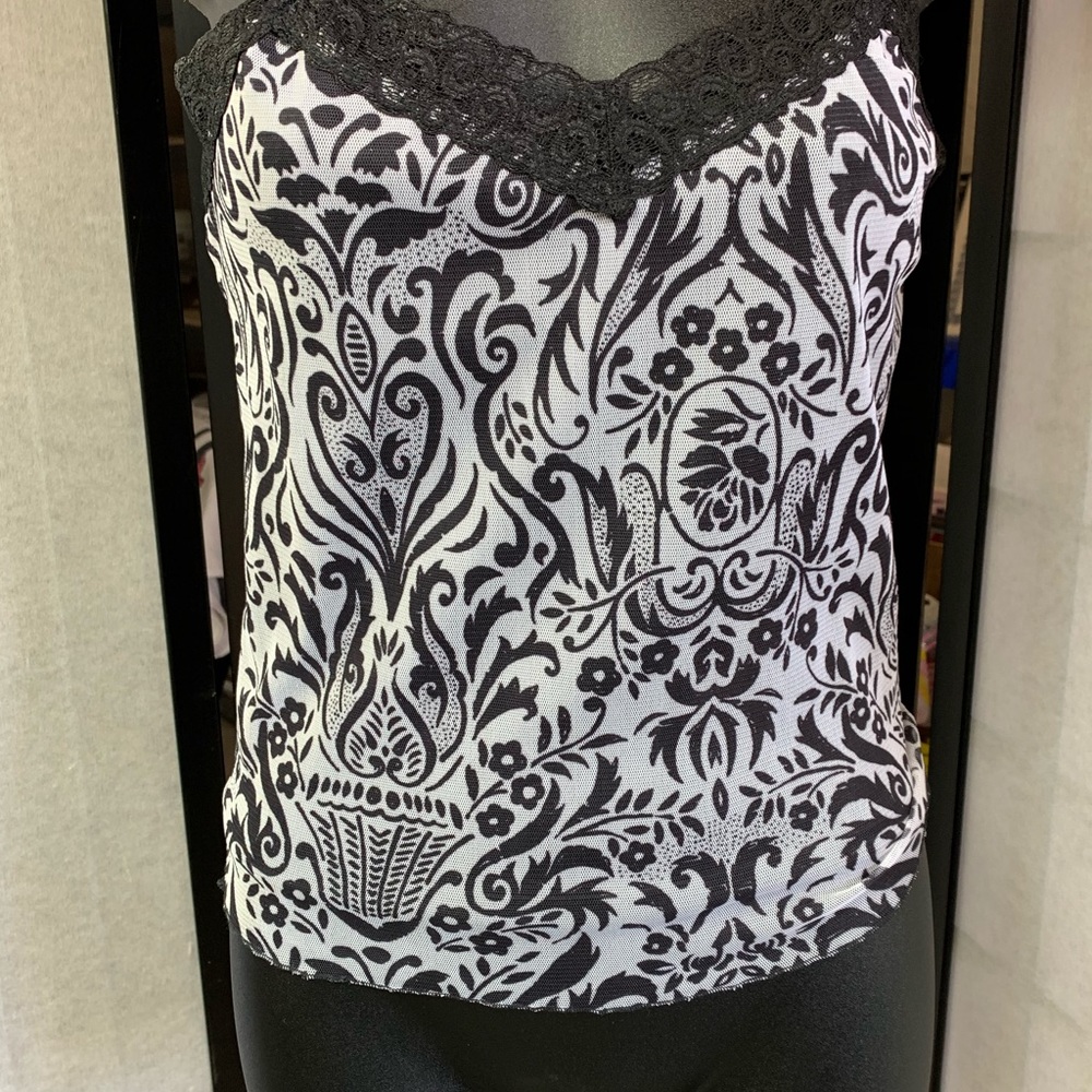“ Bebe”.  Black & White Cami